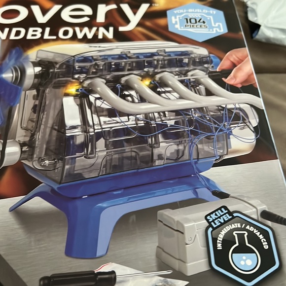 Discovery Toys Nwt Discovery Model Engine Poshmark